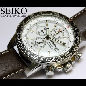 Seiko Flightmaster SSC013 Solar Chronograph Watch